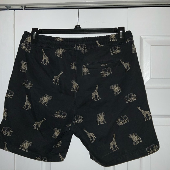 Animal safari Shorts - Picture 2 of 3